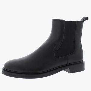 Great condition leather Madewell laceless ankle boots